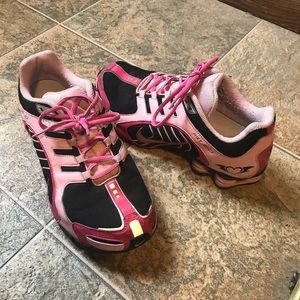 Custom pink Nike Shox